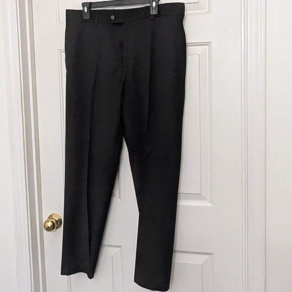 Stafford Black Dress Pants Men's  Size 36/30 Flat Front - Picture 3 of 8